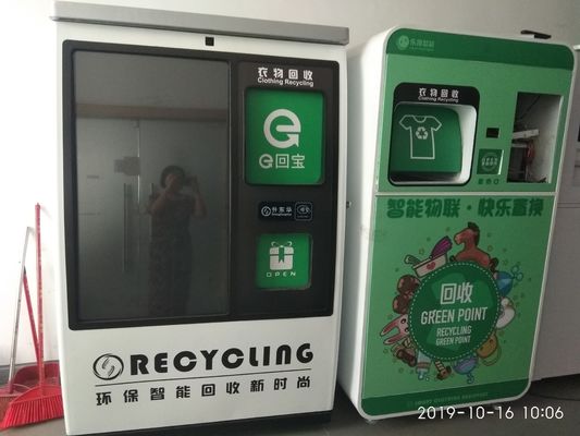 49" Touch Screen RVM Bottle Reverse Vending Machine Storage Capacity 20kg