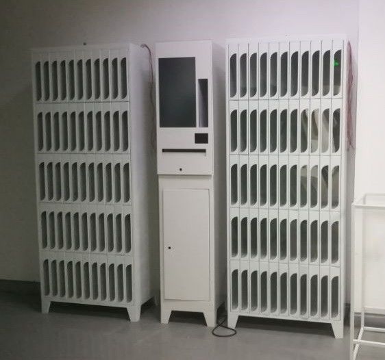 Communitry 21'' User Screen Smart Libary Book Swapping Vending Station Solution